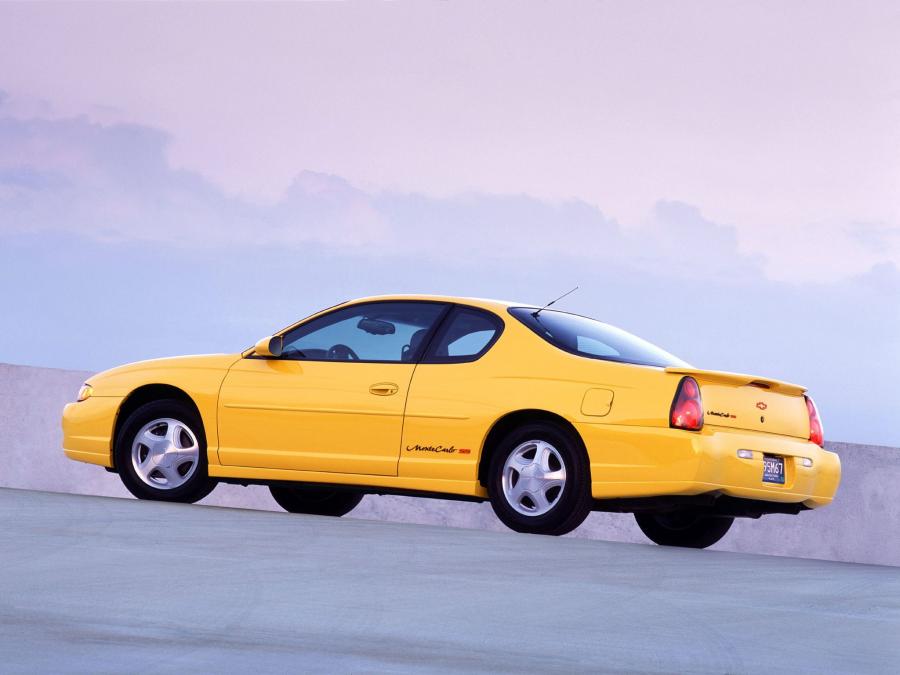  Chevrolet Monte Carlo SS 2000 года  (фото 3 из 35)